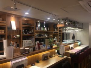 新宿海鮮居酒屋飲食店開業資金0
